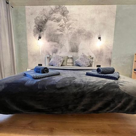 Gold Apartment Vysochana18 Ivano-Frankivsk Eksteriør billede